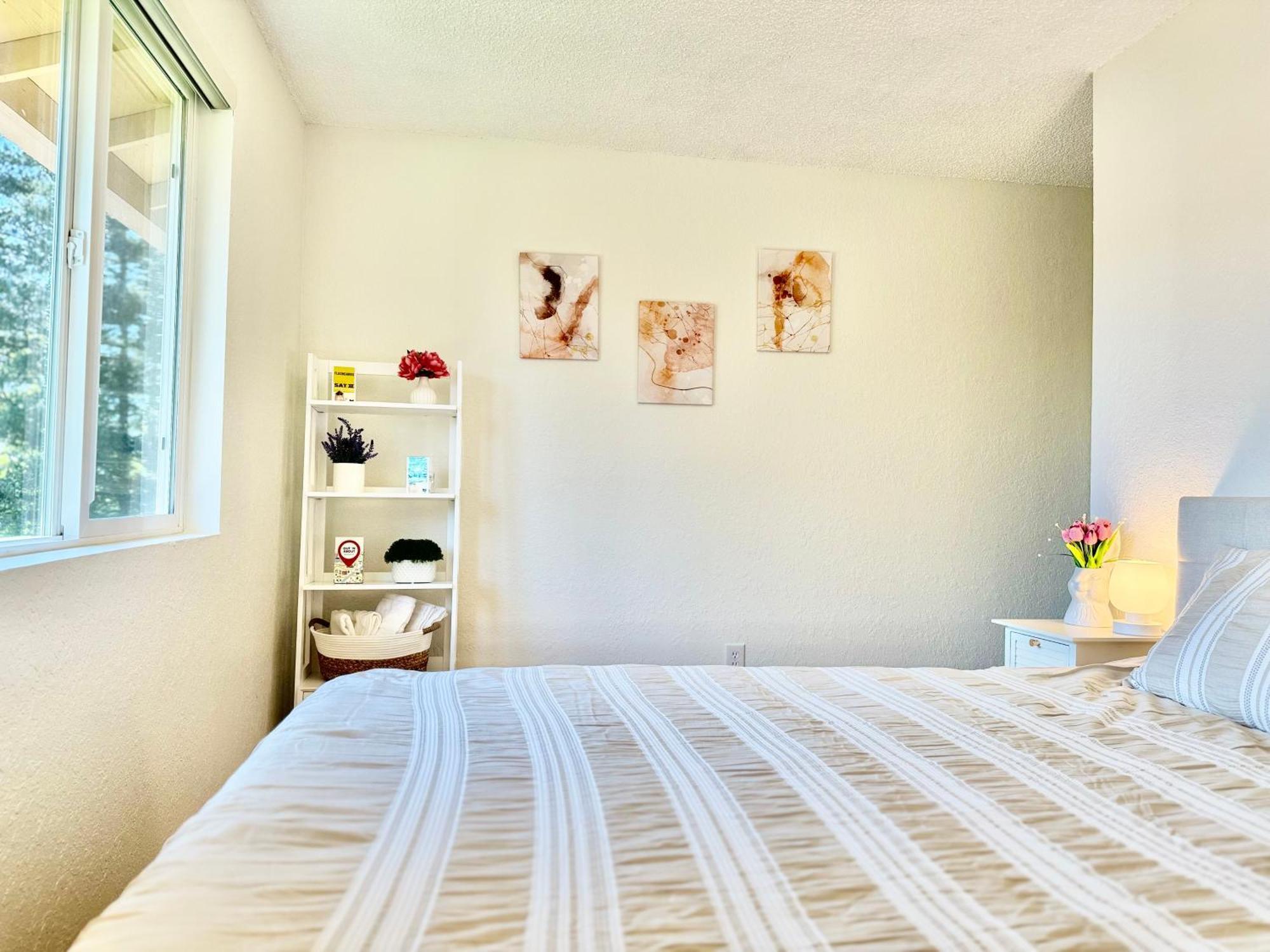 Besa Homestay Near Beach And Seatac Airport - Shared Bathroom With Max 2 Guests ديس موينس المظهر الخارجي الصورة